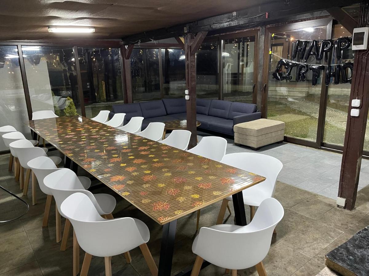 Pensiunea Lui Calin Ocnele Mari Esterno foto